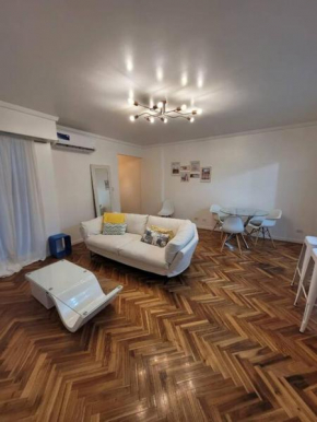 Amplio tres ambientes en Belgrano